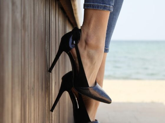 Zapatos Stilettos negros de mujer